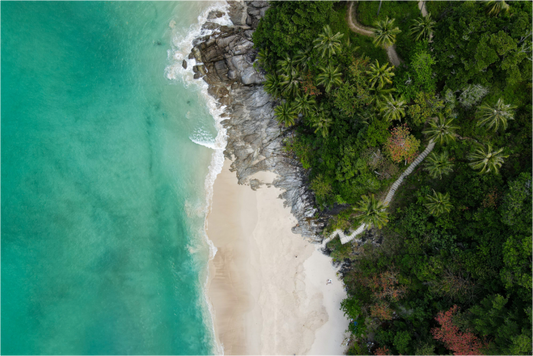 Main image Calme sur Freedom Beach - Phuket, Thaïlande